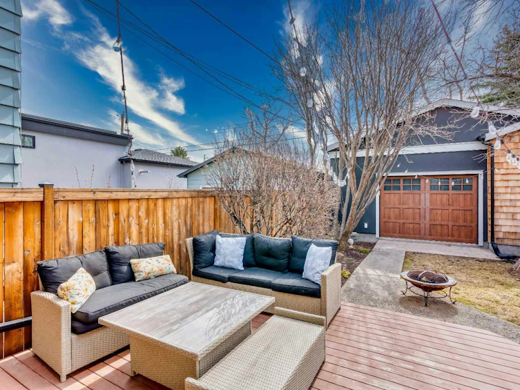 307 12 Avenue NW, Calgary, AB, T2M 0C8 - 31