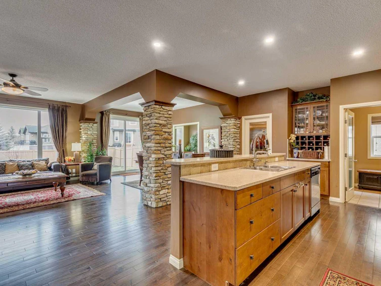 106 Cranleigh Way SE, Calgary, AB, T3M 0A1 - 5