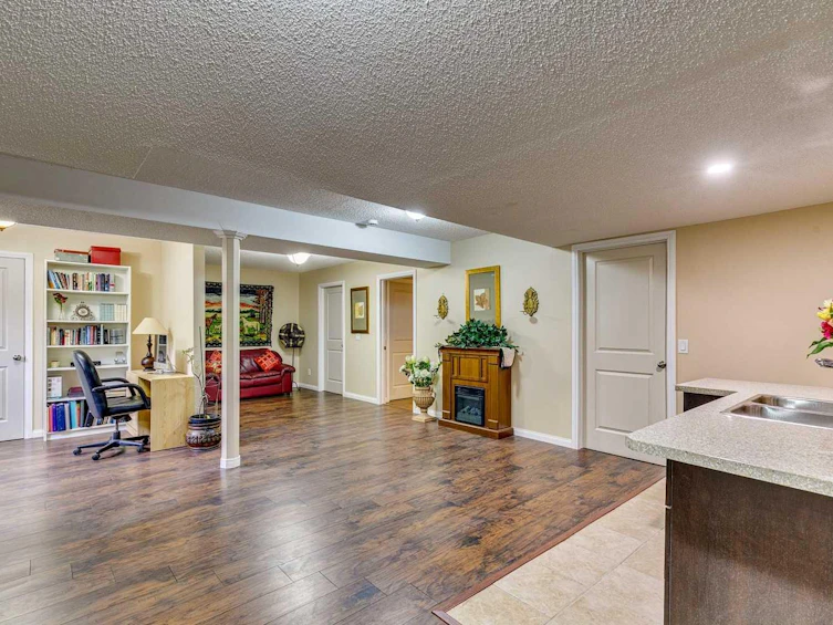 106 Cranleigh Way SE, Calgary, AB, T3M 0A1 - 33