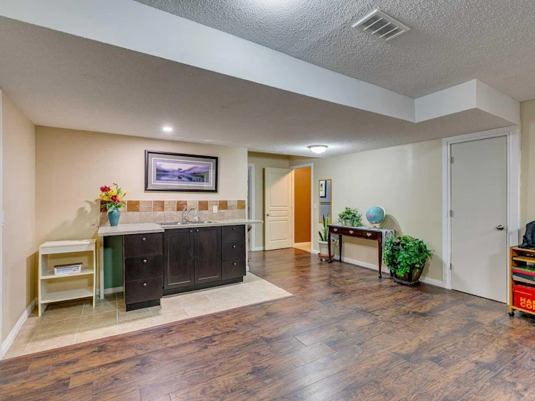 106 Cranleigh Way SE, Calgary, AB, T3M 0A1 - 35