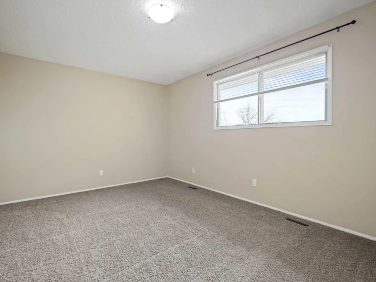 609-2200 Woodview Drive SW, Calgary, AB, T2W 3N6 - 13