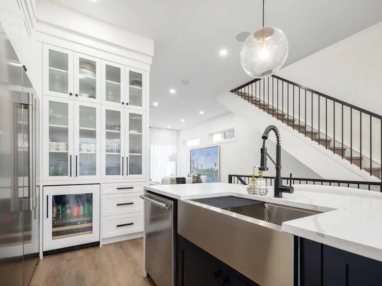 4414 35 Avenue SW, Calgary, AB, T3E 1B3 - 13