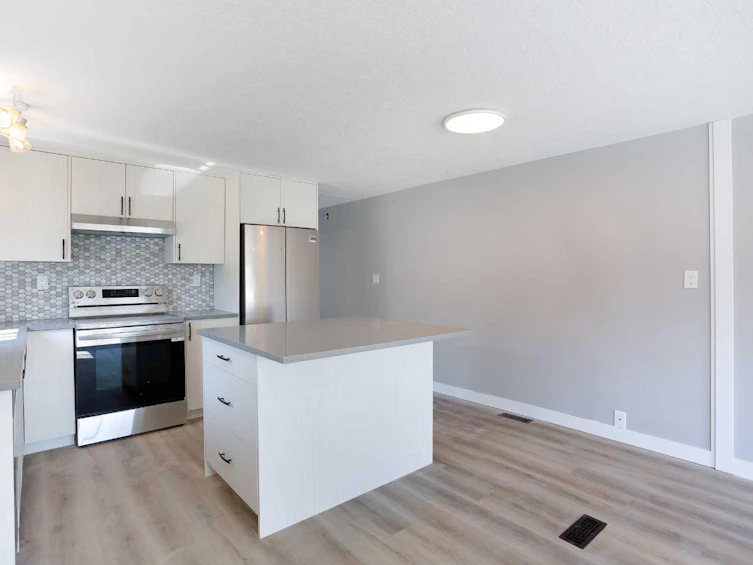 93 Spring Haven Crescent SE, Airdrie, AB, T4B 1B2 - 2