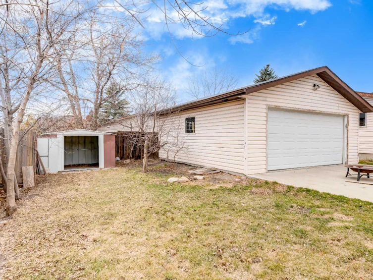 52 Abingdon Road NE, Calgary, AB, T2A 6X6 - 46