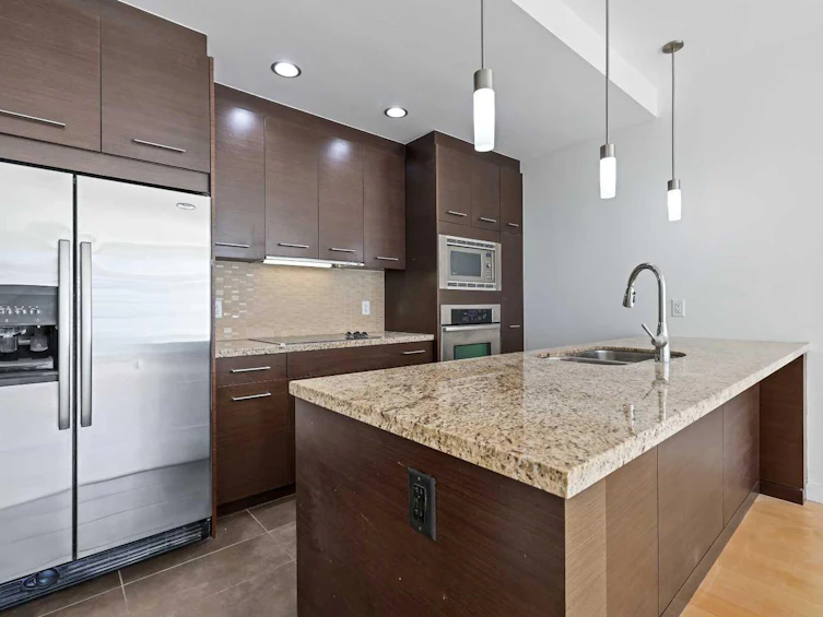 309-540 34 Street NW, Calgary, AB, T2N 2X7 - 6