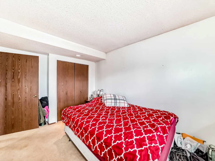 9 Strathcona Crescent SW, Calgary, AB, T3H 1K9 - 22