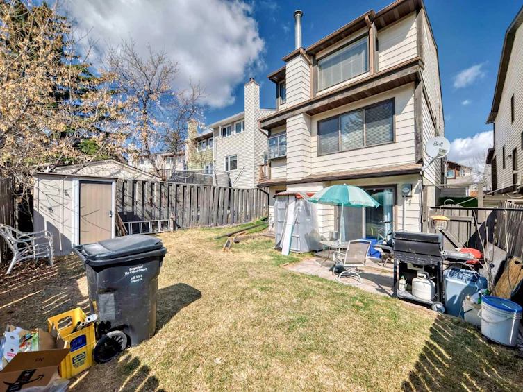 9 Strathcona Crescent SW, Calgary, AB, T3H 1K9 - 38