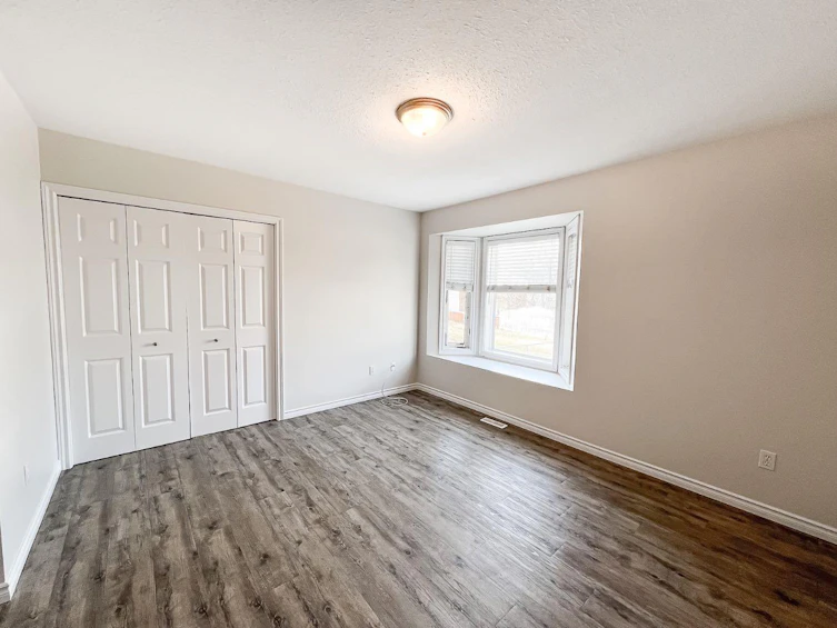 9212 94a Avenue, Grande Prairie, AB, T8V 6W5 - 10