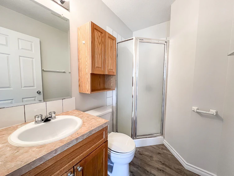 9212 94a Avenue, Grande Prairie, AB, T8V 6W5 - 11