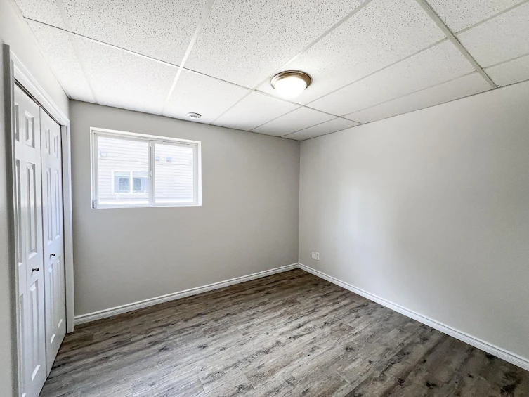 9212 94a Avenue, Grande Prairie, AB, T8V 6W5 - 23