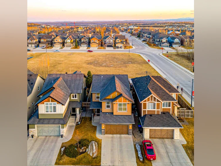 9 Aspenshire Crescent SW, Calgary, AB, T3H 0R4 - 2
