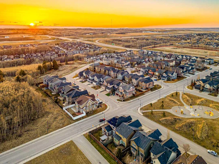 9 Aspenshire Crescent SW, Calgary, AB, T3H 0R4 - 4