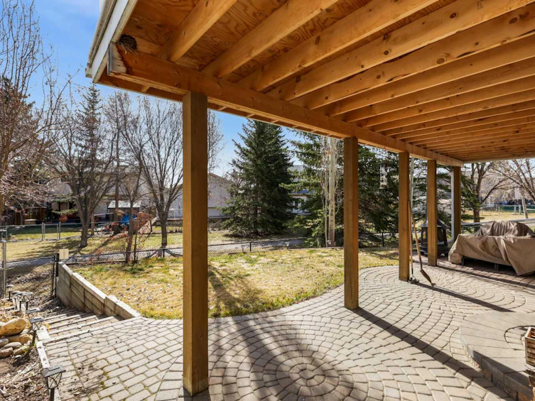84 Riverside Crescent SE, Calgary, AB, T2C 3Y2 - 34