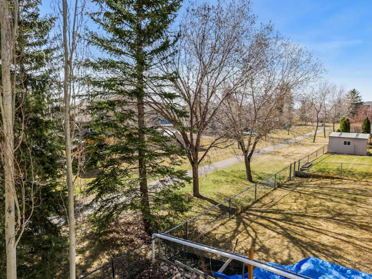 84 Riverside Crescent SE, Calgary, AB, T2C 3Y2 - 36