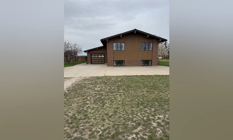 214015 Twp Rd 52