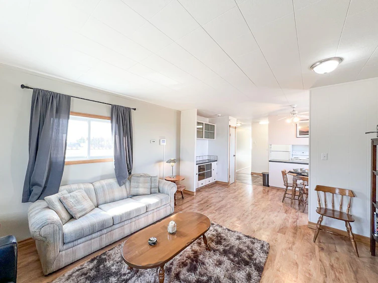 5008 48th Street, Valleyview, AB, T0H 2E0 - 10
