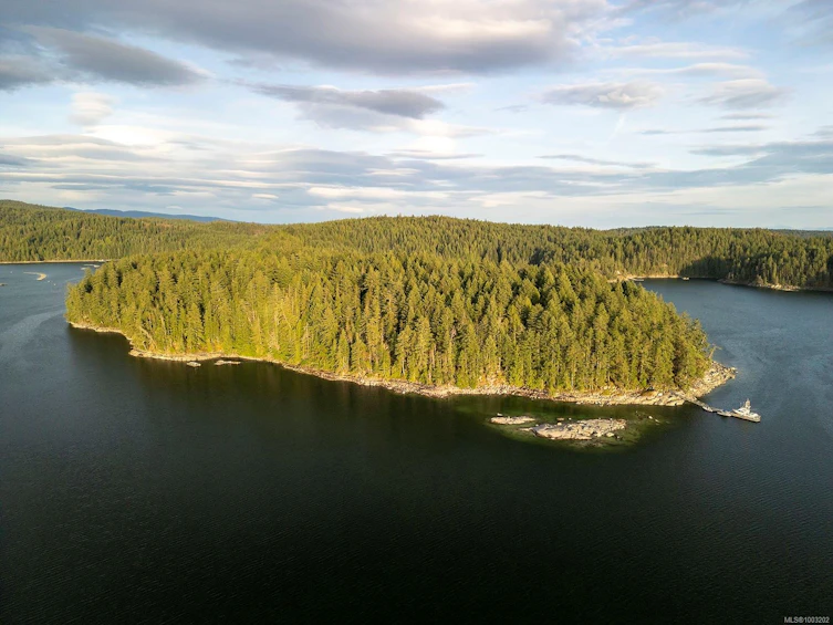 0 Tan Island, Cortes Island, BC, V0P 1Z0 - 2