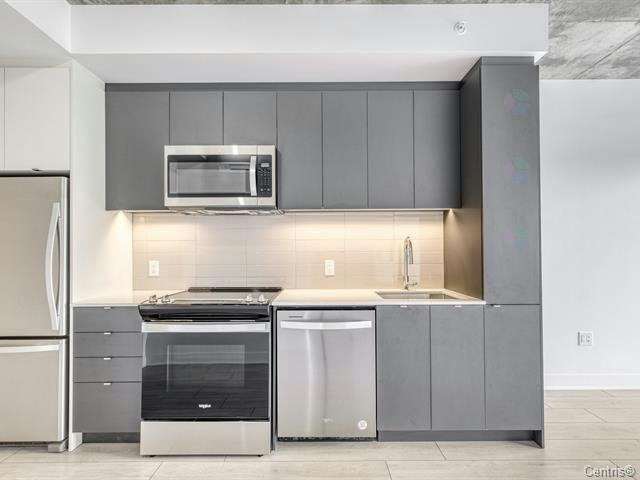 212-9290 Dubuisson Avenue, Montréal, QC, H3C 0Y1