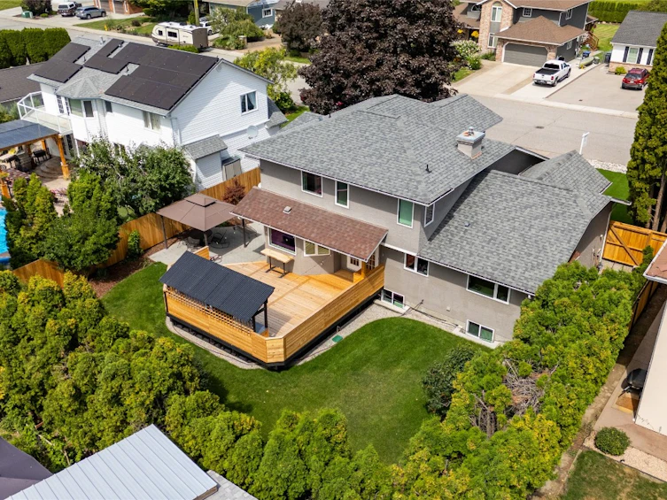 1064 E Westminster Avenue, Penticton, BC, V2A 8G3 - 44