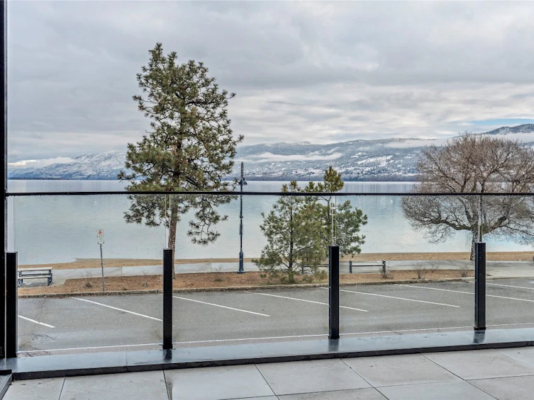 201-602 Lakeshore Drive, Penticton, BC, V2A 1B9 - 24