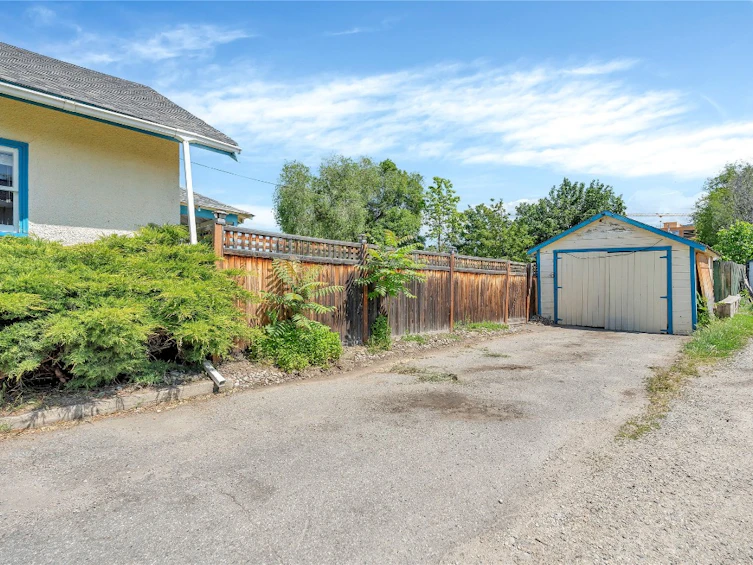 626 Winnipeg Street, Penticton, BC, V2A 5M9 - 23