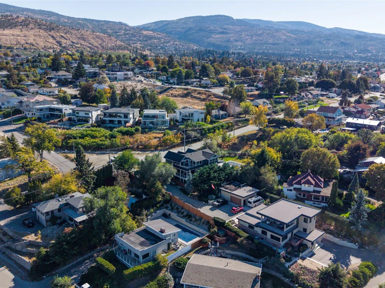 119 Cambie Street, Penticton, BC, V2A 4G6 - 70