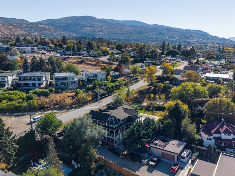 119 Cambie Street, Penticton, BC, V2A 4G6 - 69
