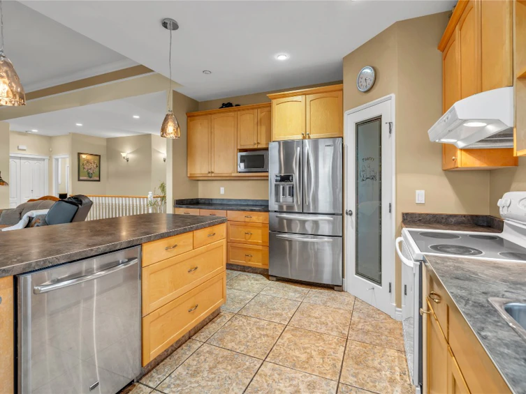 1563 Holden Road, Penticton, BC, V2A 8M9 - 10