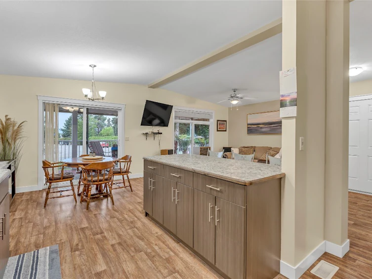 8-197 Dauphin Avenue, Penticton, BC, V2A 3S3 - 9