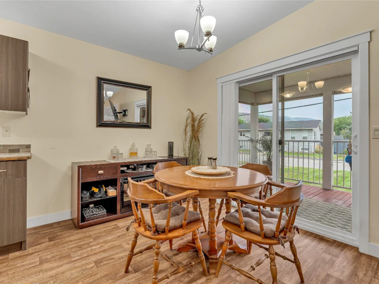 8-197 Dauphin Avenue, Penticton, BC, V2A 3S3 - 8