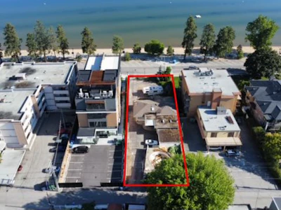 594 Lakeshore Drive - 3
