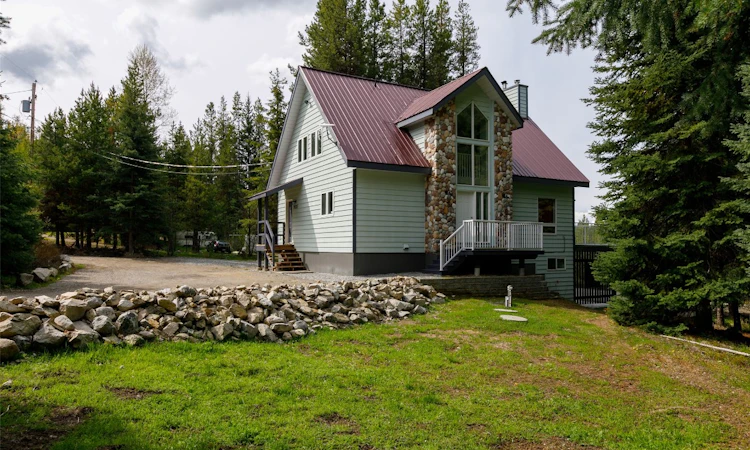 9315 Paradise Road