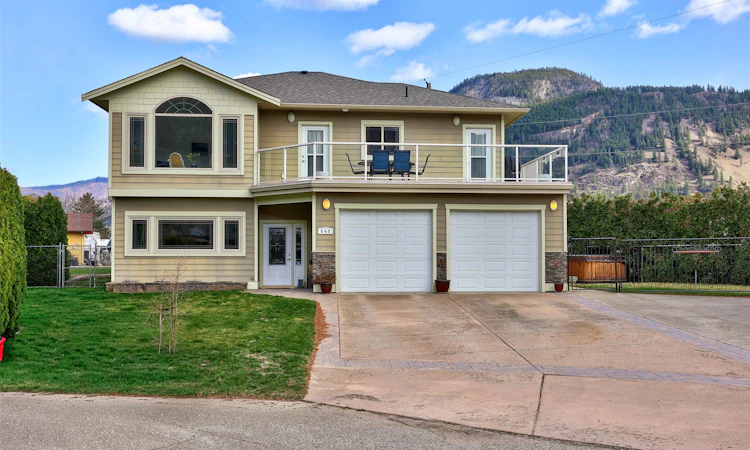 640 Hysop Place