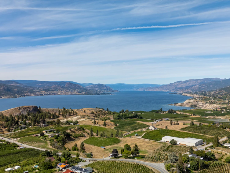 1275 Munson Avenue, Penticton, BC, V2A 8T1 - 56