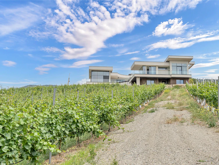 1675 Midland Road, Penticton, BC, V2A 8T7 - 50