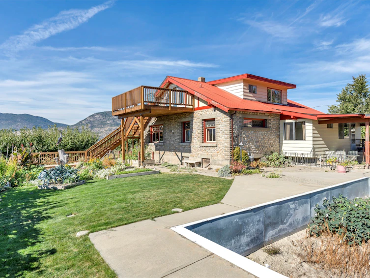 235 N Middle Bench Road, Penticton, BC, V2A 8S5 - 37