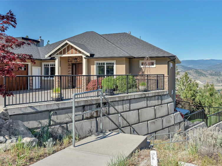 2915 Partridge Drive, Penticton, BC, V2A 9E7 - 4