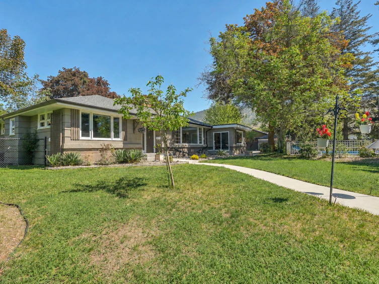 1135 Johnson Road, Penticton, BC, V2A 1W6 - 8