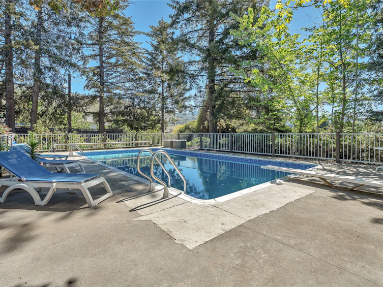 1135 Johnson Road, Penticton, BC, V2A 1W6 - 22