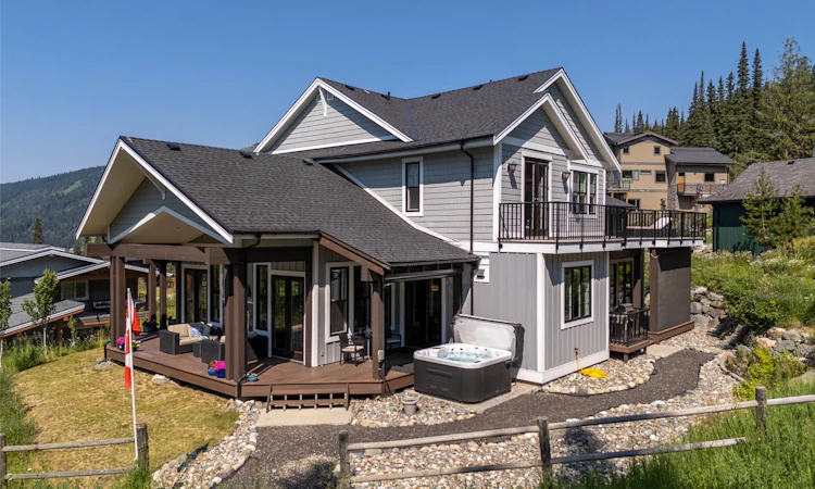 5411 Lookout Ridge Place