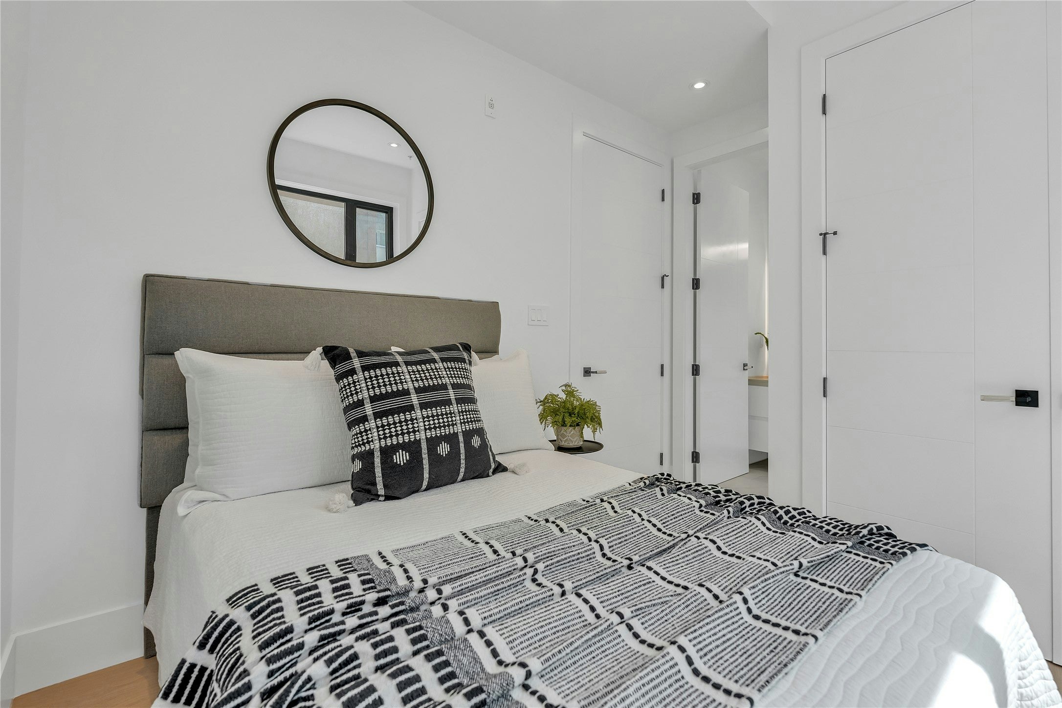 202-602 Lakeshore Drive, Penticton, BC, V2A 1B9 - 20