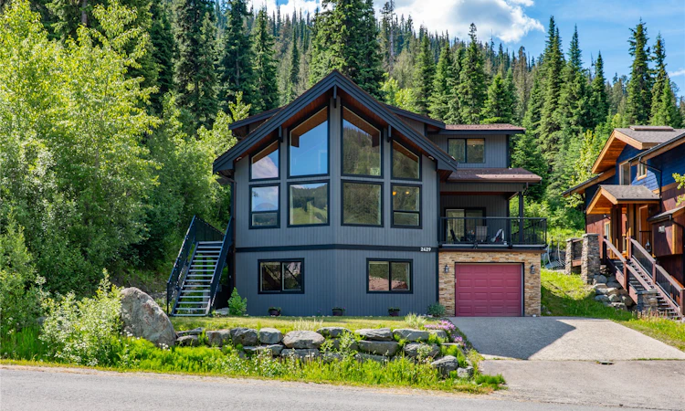2429 Fairways Drive
