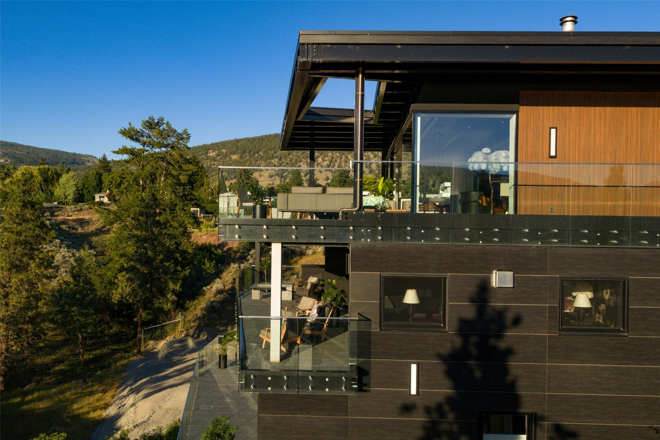 581-571 Vancouver Avenue, Penticton, BC, V2A 1A4 - 53