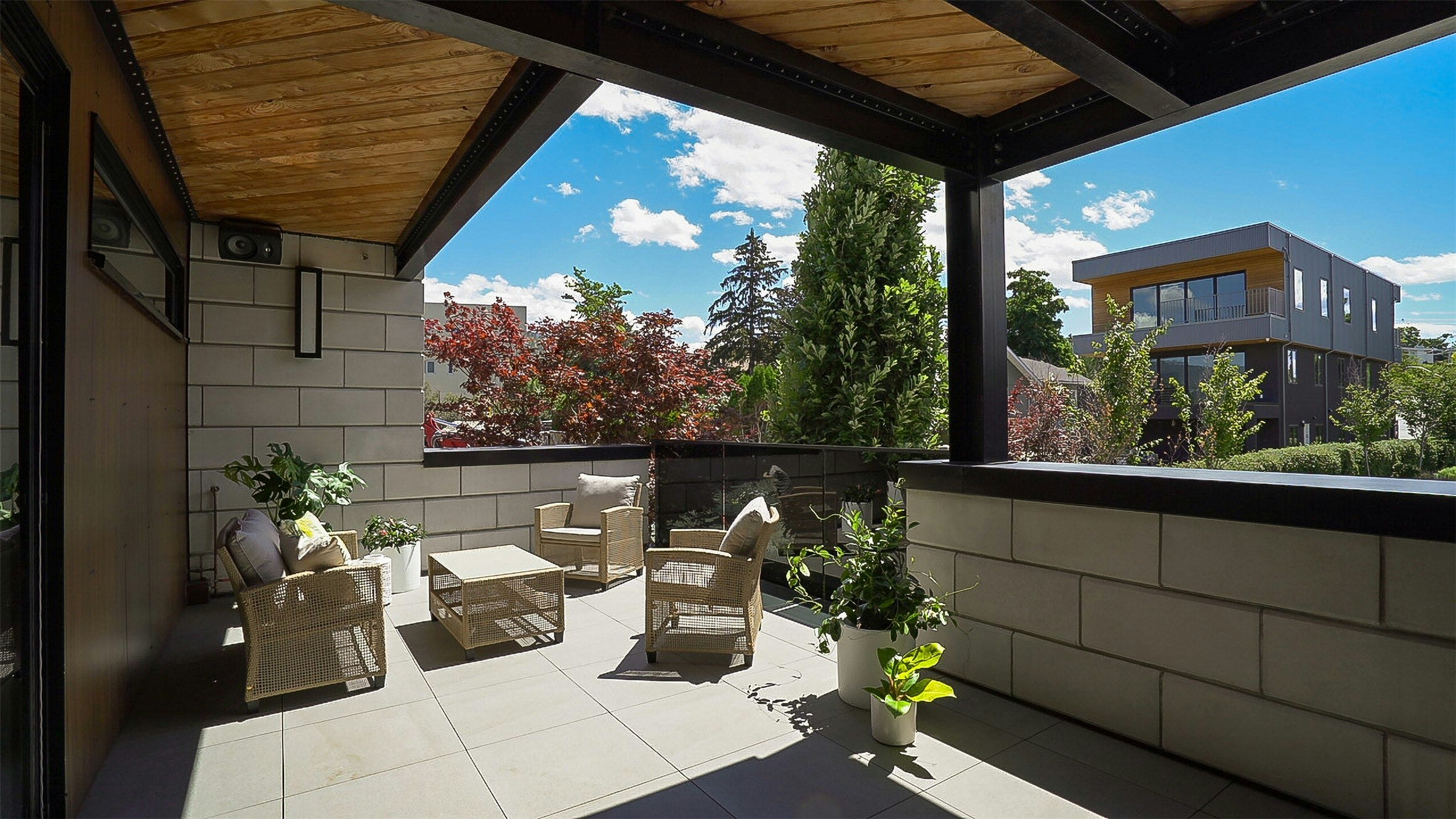 581-571 Vancouver Avenue, Penticton, BC, V2A 1A4 - 31