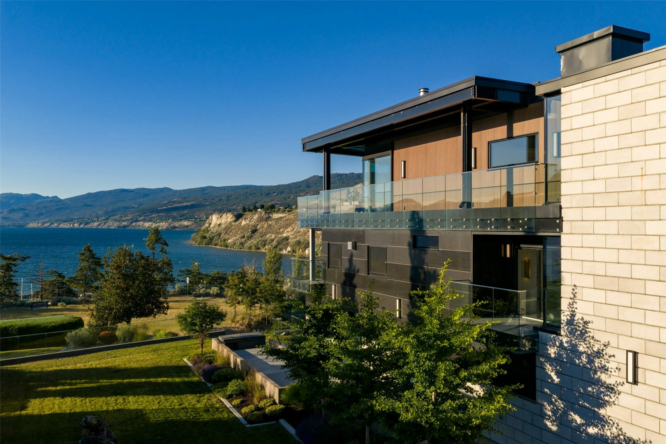 581-571 Vancouver Avenue, Penticton, BC, V2A 1A4 - 42