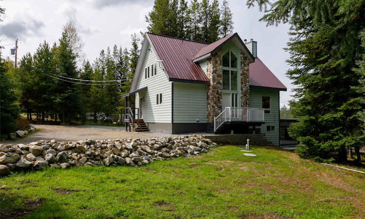 9315 Paradise Road