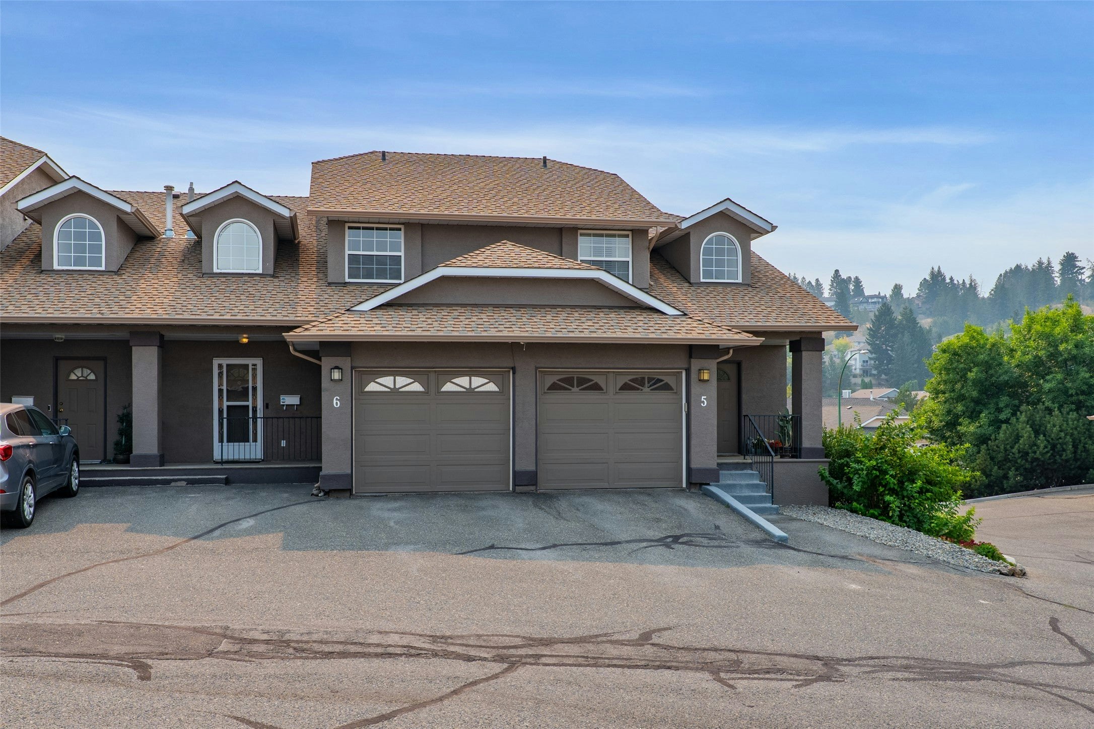 6-1750 Mckinley Court, Kamloops, BC, V2E 2N5