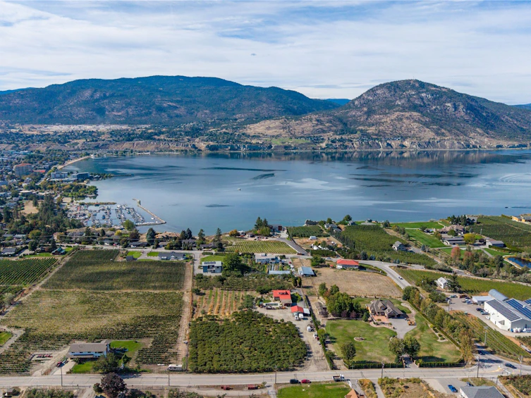 235 N Middle Bench Road, Penticton, BC, V2A 8S5 - 57