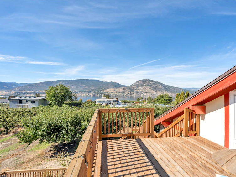 235 N Middle Bench Road, Penticton, BC, V2A 8S5 - 24