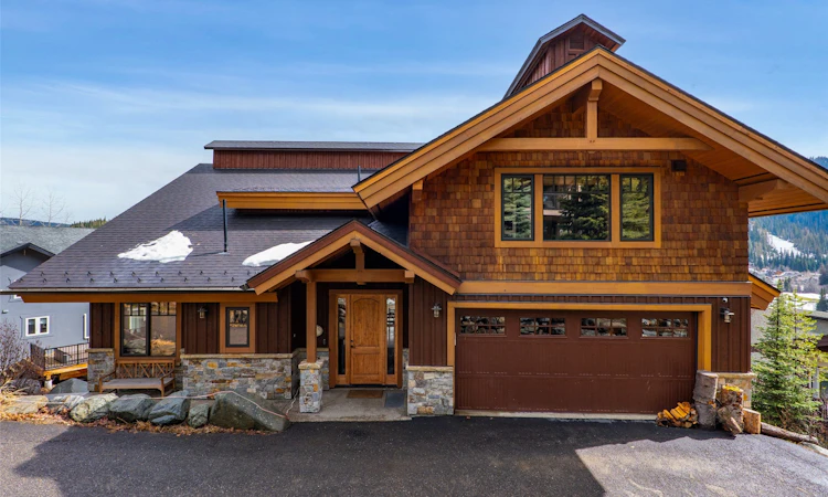 2217 Sunburst Drive